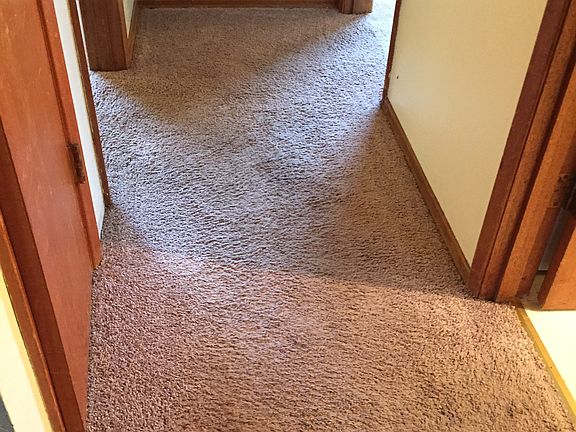 5th image of 4712 180th St SW
