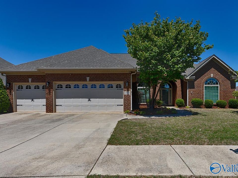 1st image of 100 Oxfordshire Cir
