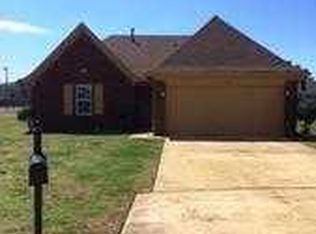 7123 Durango Dr, Horn Lake, MS 38637