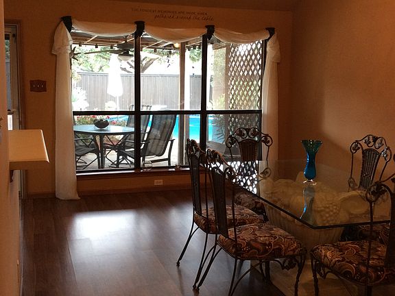 2nd image of 2218 Cortland Cir