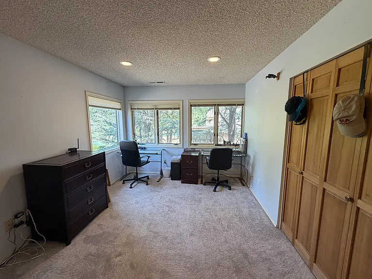 1617 N Mariposa Rd — Photo 19