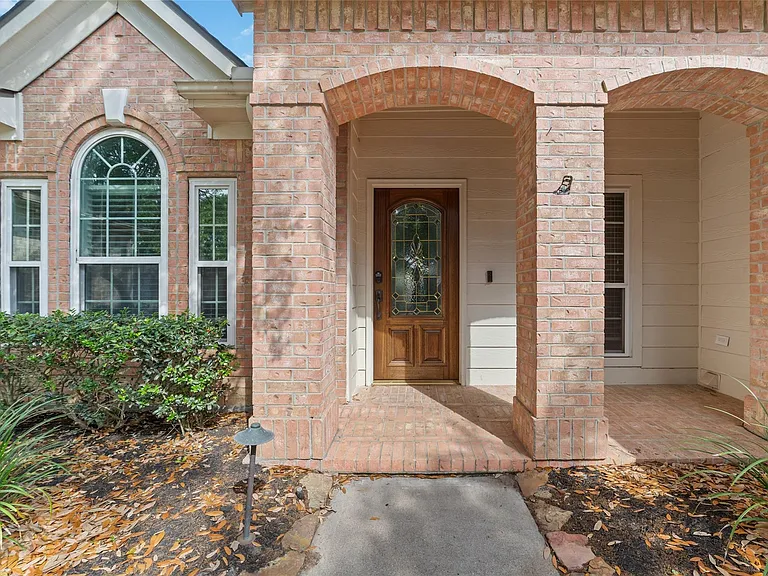 20822 Whitevine Way — Photo 4