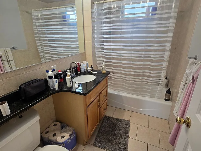 18 Raymond St #2 — Photo 6