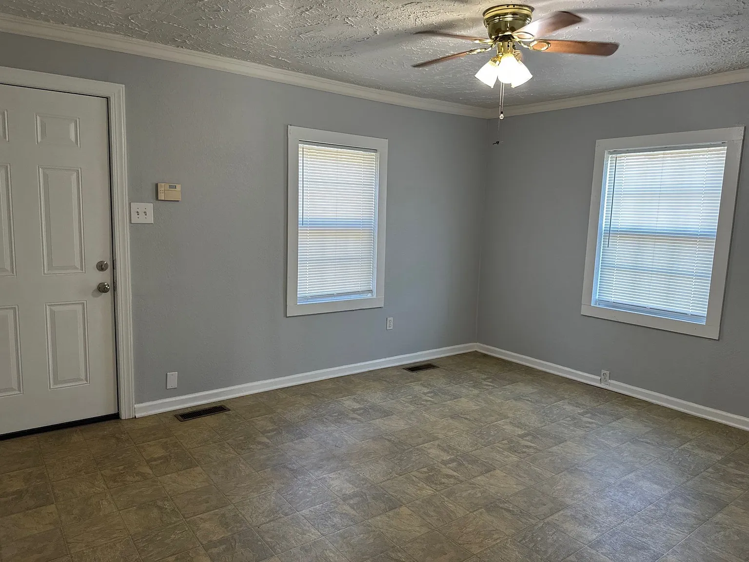 2 bed, 624 sqft, $1,100 — Photo 4