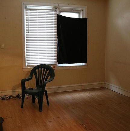 4th image of 4320 N Darien St