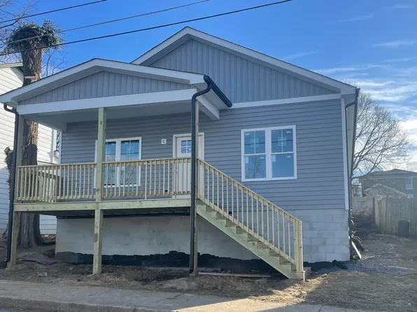 505 Gooch St, Staunton, VA 24401