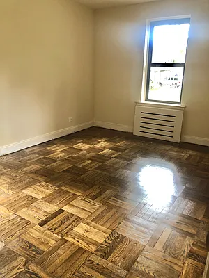 Rented by FirstService Realty (legacy) | media 8