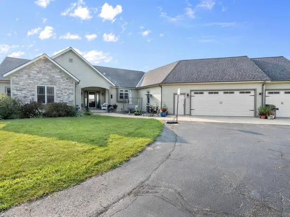 N5554 Christberg Road, Jefferson, WI 53549