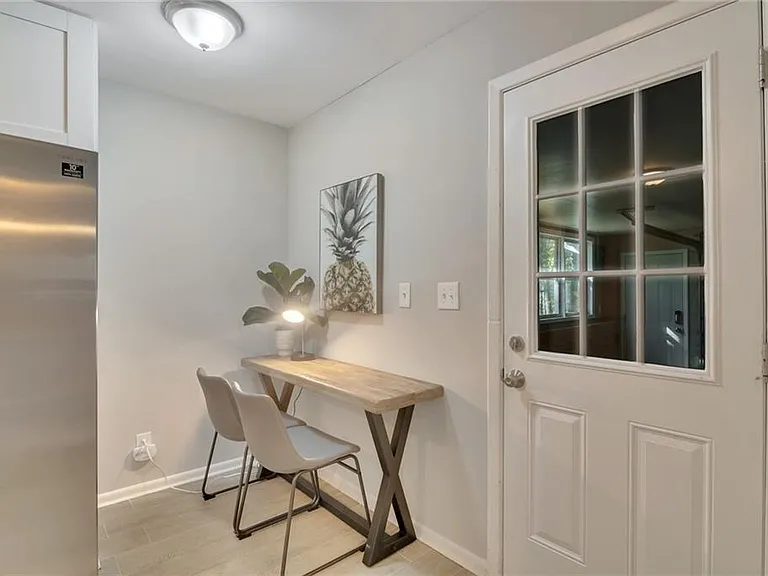 577 Kurtz Rd — Photo 7