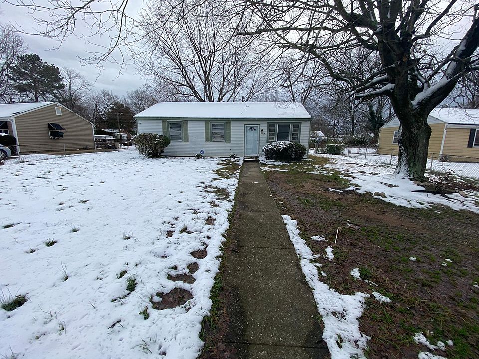 1st image of 2003 Holly St #1