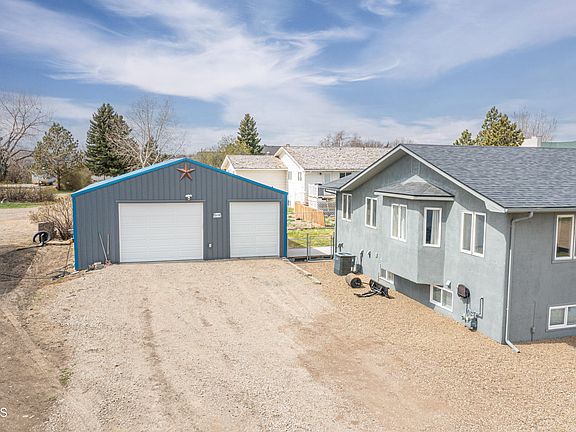 4th image of 4509 Main St