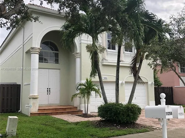 11253 NW 47th Ln, Doral, FL 33178