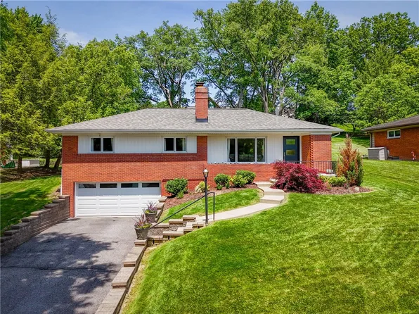 119 Southern Hilands Dr, Pittsburgh, PA 15241