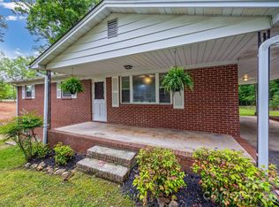 2380 Dixon Rd, Belmont, NC 28012
