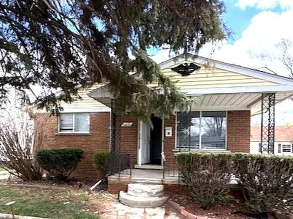 22820 Beechwood Ave, Eastpointe, MI 48021
