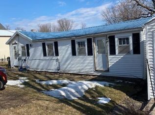 121 McKinley St, Lancaster, WI 53813