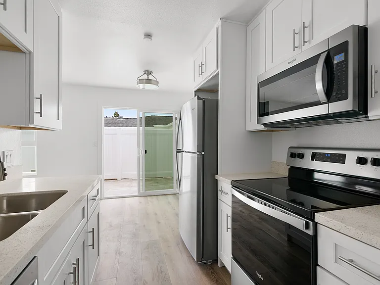 1822 Missouri St — Photo 6