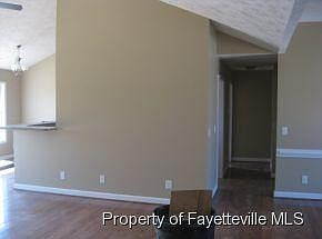 4th image of 11 Eisenhower Ct