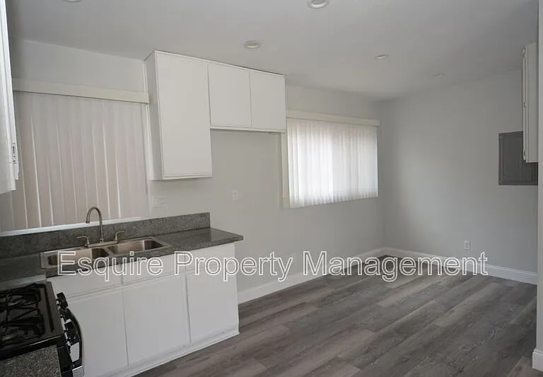 128 E B St #2 — Photo 7