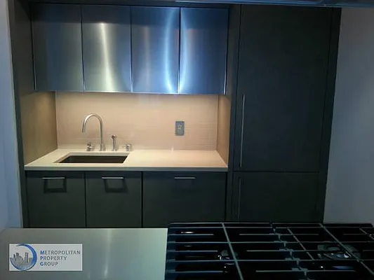Rented by Metropolitan Property Group | media 17