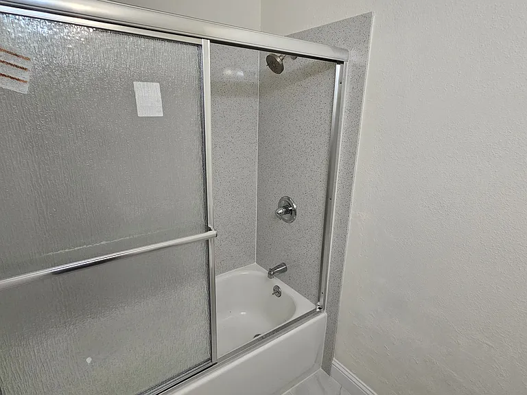 4101 Porter St #6 — Photo 23
