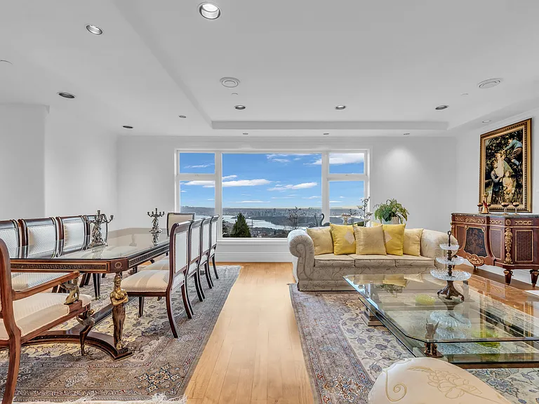 1525 Errigal Pl — Photo 29