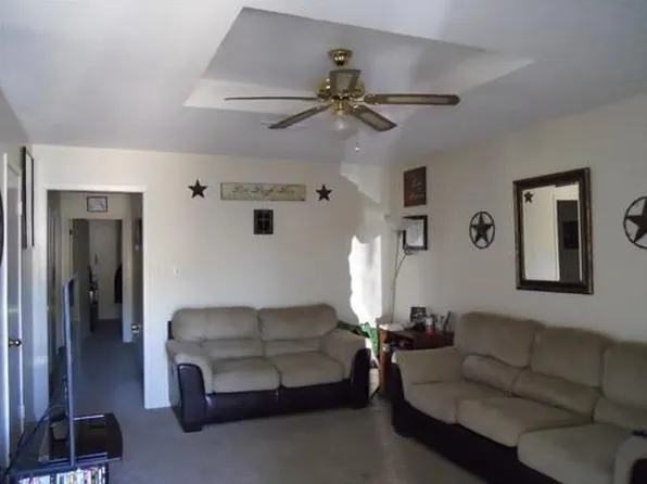 2604 Pecan Ridge Dr, Bryan, TX 77808