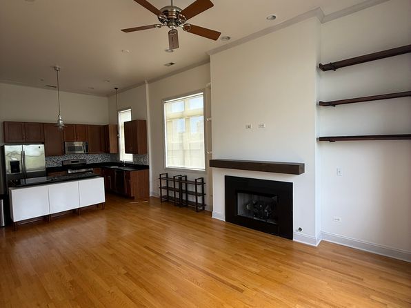 3333 S Prairie Ave APT 3S