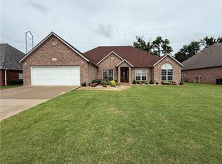 5203 S Brooks Cir, Rogers, AR 72758