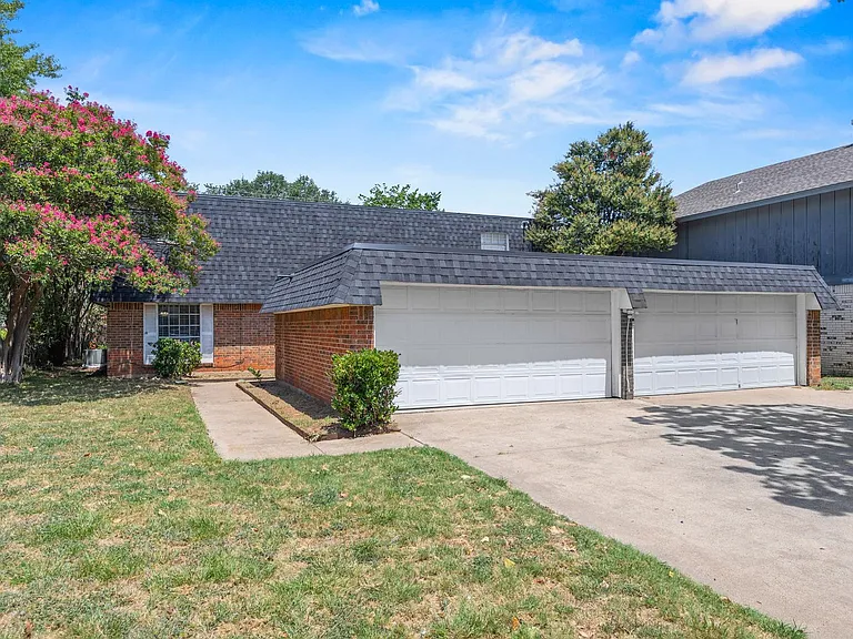 2019 Fleur De Lis Ct — Photo 2