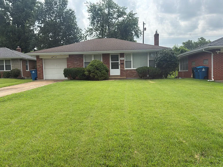 1806 Sybil Ct — Photo 10