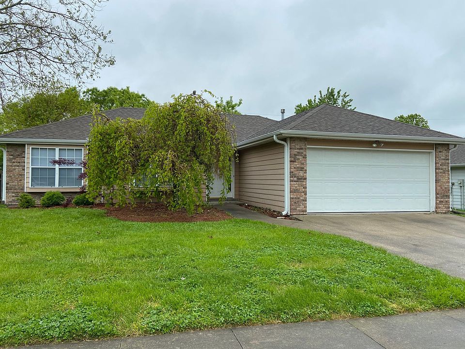 1st image of 3612 Churchill Dr