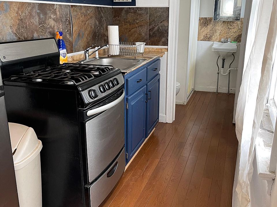 1st image of 341 Wyoming Ave #341REAR