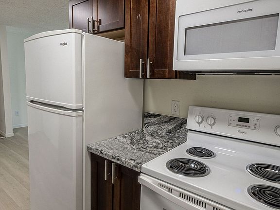 2nd image of 2321 Branch Ave #951d895c7