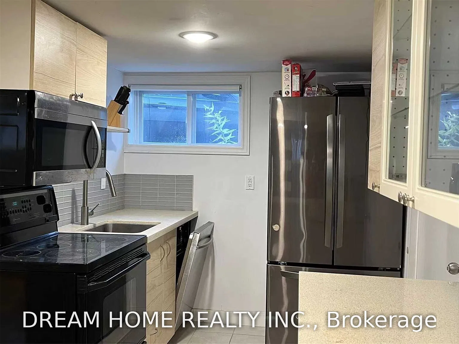 2 bed, $1,860 — Photo 4