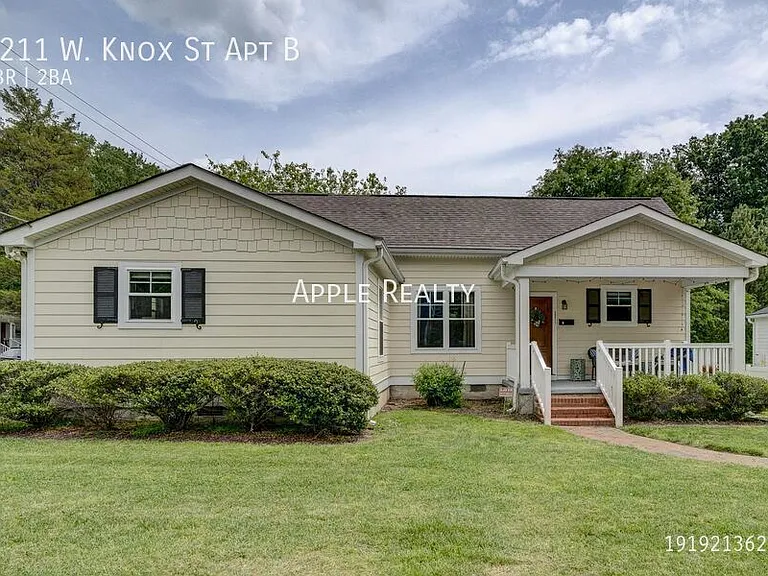 2211 W Knox St #B — Photo 1