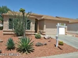 1826 E Lindrick Dr, Chandler, AZ 85249