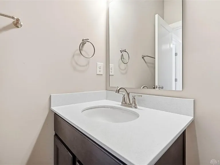 7241 Otley Dr — Photo 48