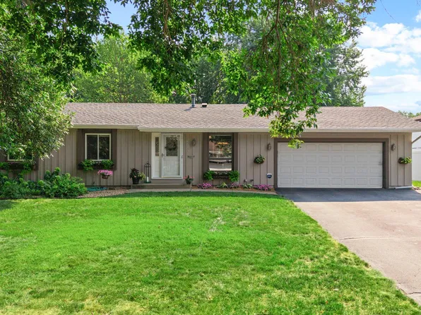 14682 Dunbar Ct, Apple Valley, MN 55124