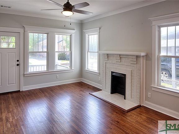 4th image of 1116 E 40th St
