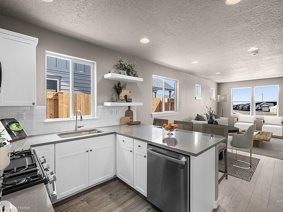 3rd image of 511 Brads Place Block Lot 21-2