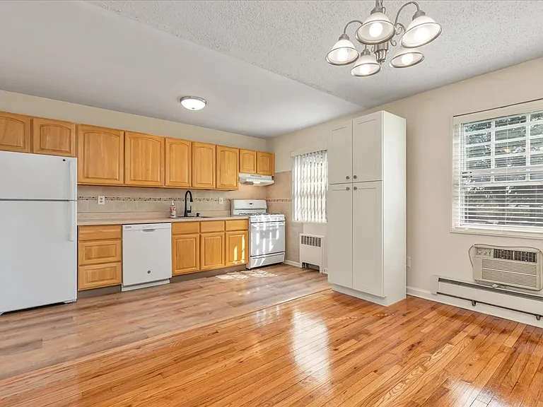 11B W Roselle Ave #11B — Photo 11