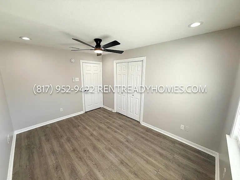 913 Harrison Dr — Photo 19