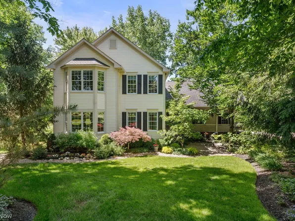 5221 Towbridge Dr, Hudson, OH 44236