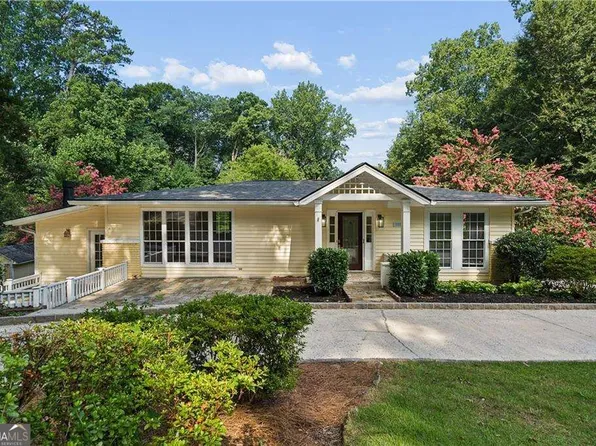 1055 Lee Cir NE, Atlanta, GA 30324