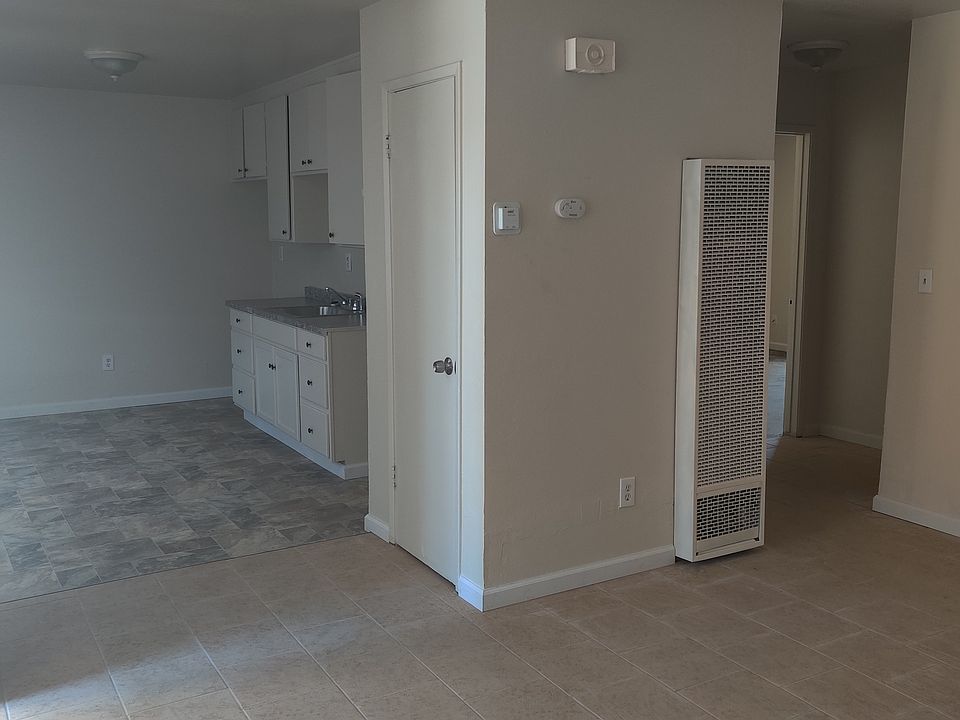 2nd image of 2414 K St