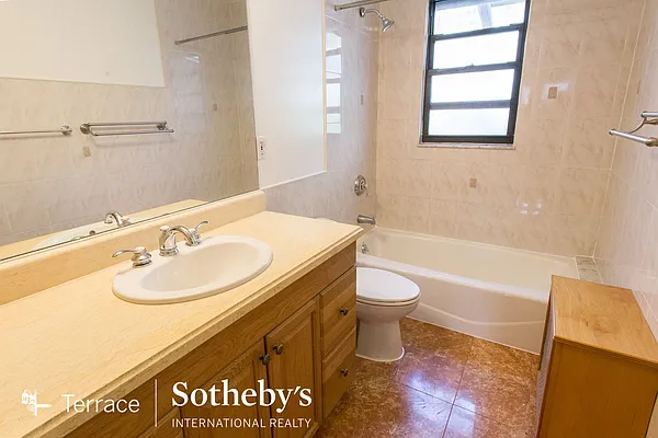 Rented by Terrace Sotheby's International Realty | media 33