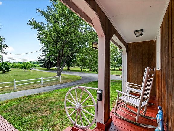 A great place to sit and enjoy your morning coffee