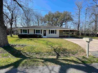 931 N Anita St, Gonzales, LA 70737