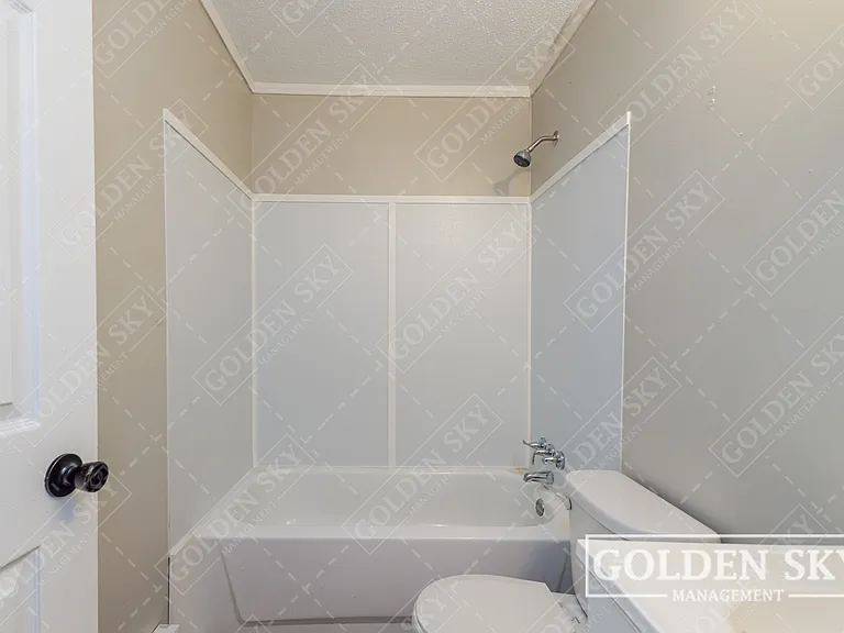 6406 E Piccadilly Rd — Photo 8